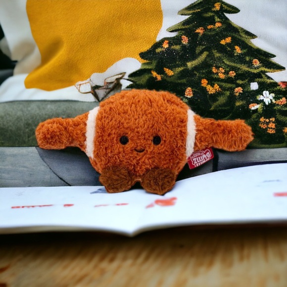 4.5” Freddy the Football FundayBumz BumBumz Plush - Picture 2 of 3